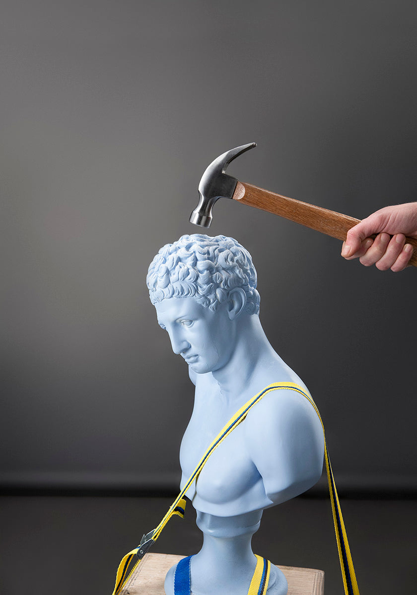 Visualizing The Taboo of Stress In The Creative Industries