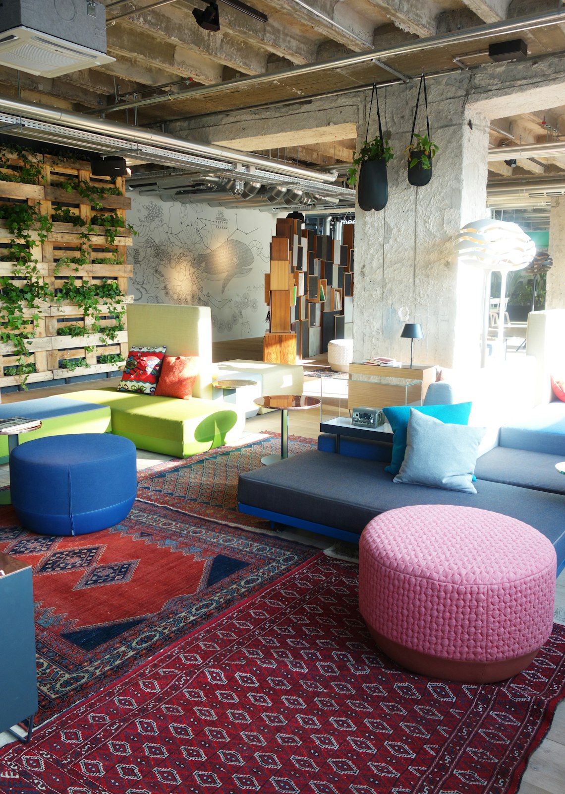 Spatial Storytelling – Experience Architecture and Collage Design of Werner Aisslinger