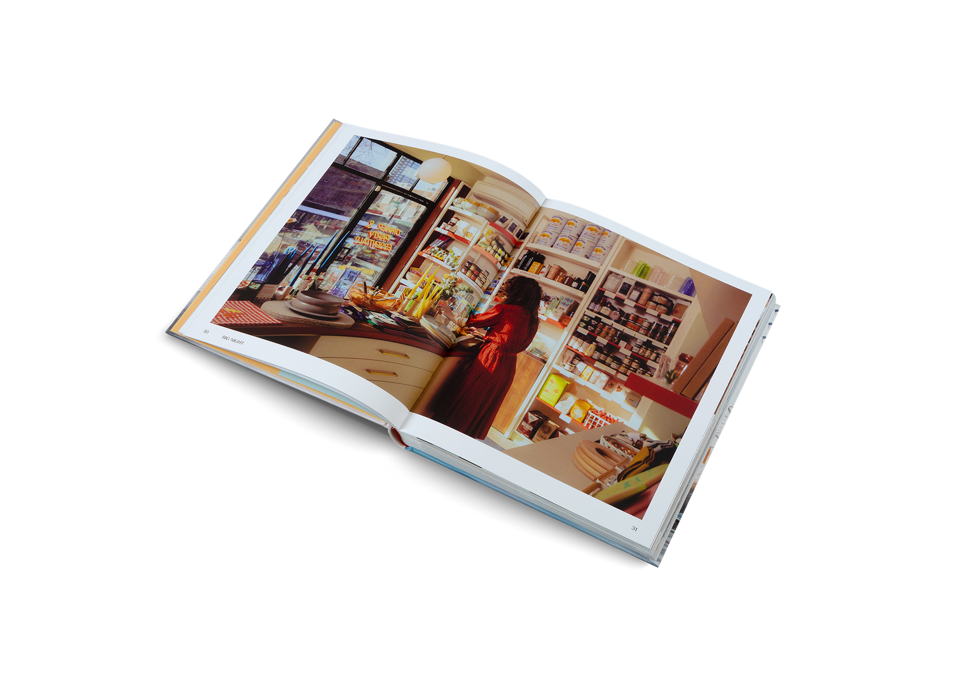 Für das Design des Stores Big Night zeichnet Erica Padgett von Decorum Design Build aus New York verantwortlich. Sie hat den Store so gestaltet, dass Besucherinnen und Besucher sich wie zu Gast bei einer besonders stilsicheren Freundin fühlen, die gern Tipps für die eigene Dinnerparty gibt und ihren Kunden das sichere Gefühl schenkt, dass jeder Abend eine Big Night sein kann. Big Night wird im Buch Gute Geschäfte vorgestellt.