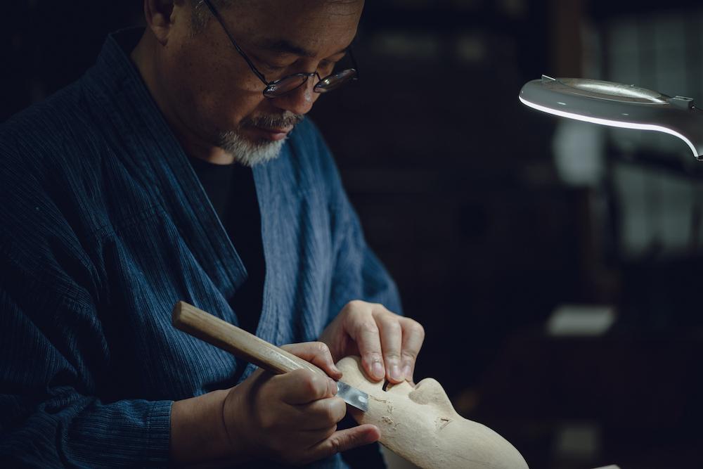 Noh-Masken Hersteller in Japan