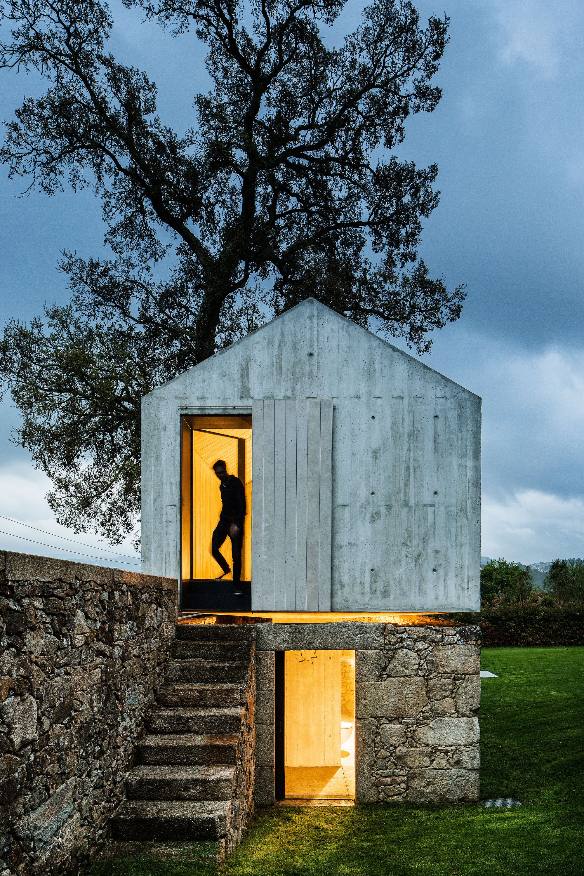 Redesigned wooden cabin in Upgrade