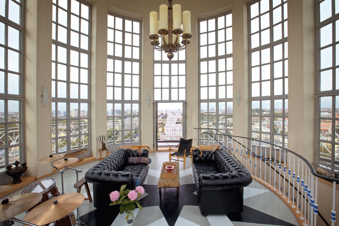 CENTRAL BERLIN, DDR limited Karl-Marx-Allee Strausberger Platz gestalten book photography