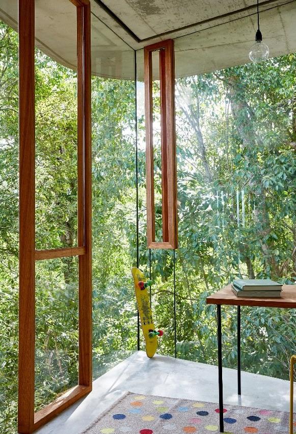 Living Under the Sun Tropical Interiors gestalten book