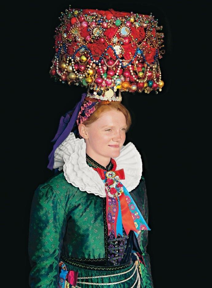 Trachten buch gestalten deutsche deutschland fotografien